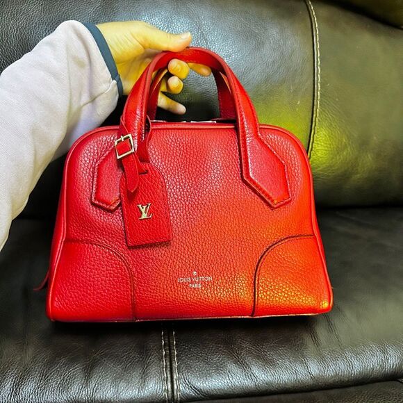 Louis Vuitton Dora Soft Bag Red - Picture 7 of 16